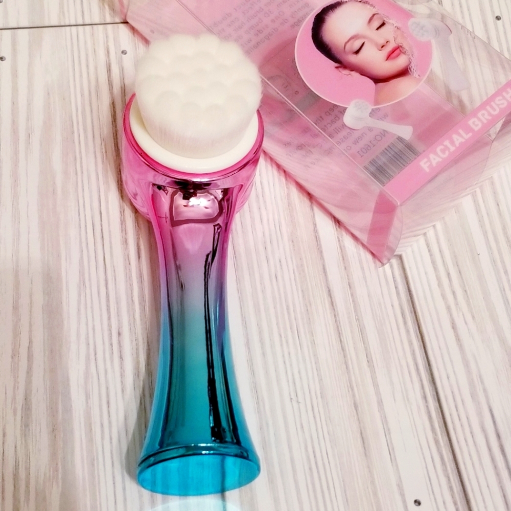 Facial Brush Mermaide Color New